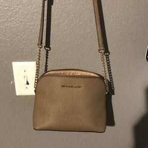 Michael Kors Cindy Crossbody